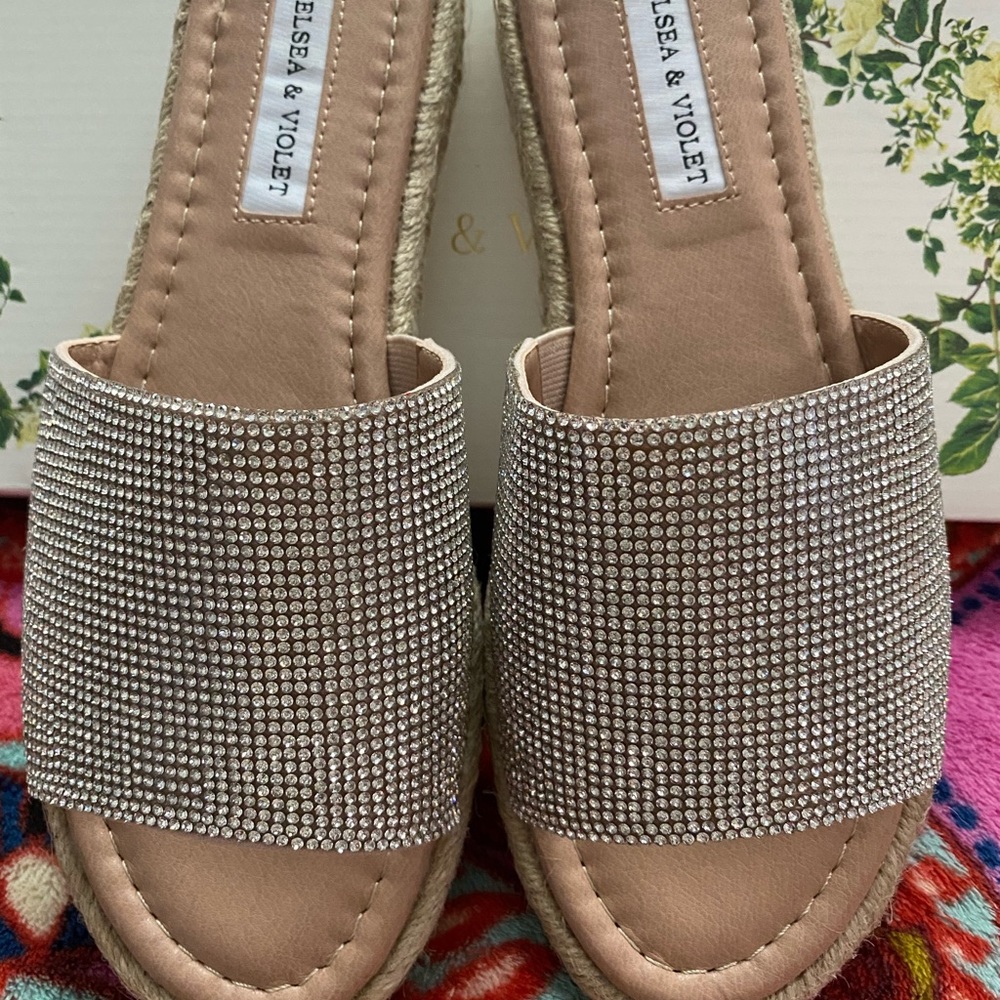 Chelsea and Violet Rhinestone sandals sz 7